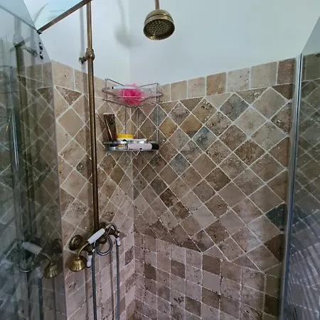 Paola San Teodoro Con Piscina Privata Villa