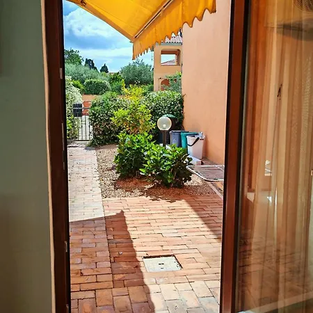 Paola San Teodoro Con Piscina Privata *