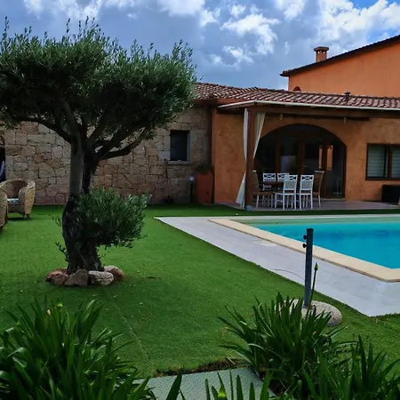 Villa Paola San Teodoro Con Piscina Privata