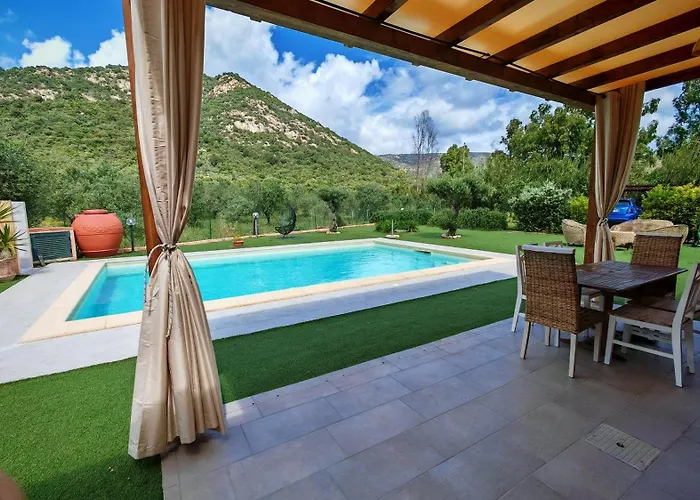 Paola San Teodoro Con Piscina Privata Villa Lu Lioni